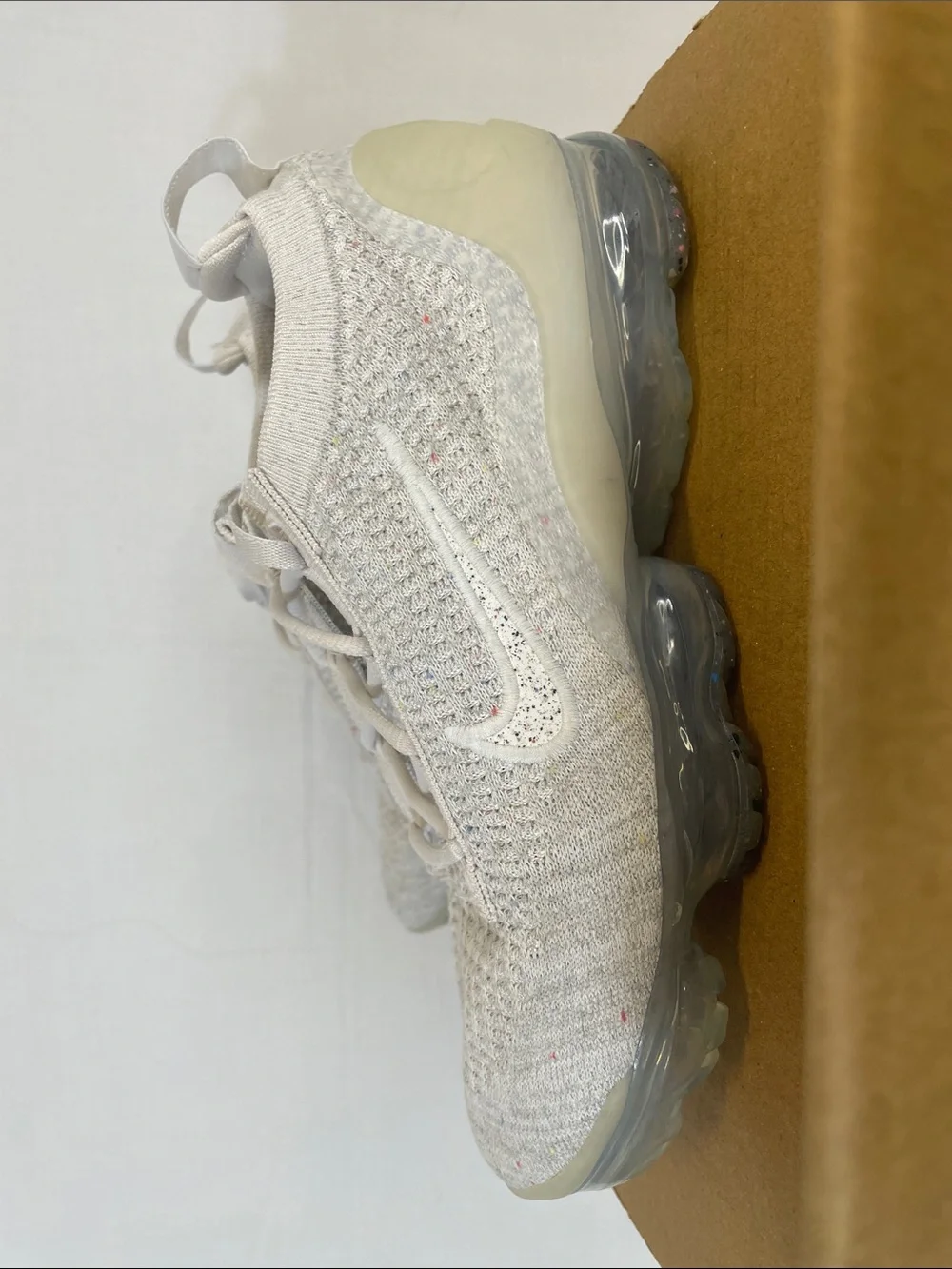 Nike Air VaporMax 2021 Flyknit shoes in “Phantom